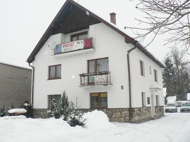 Apartman Bešeňová Extérieur photo