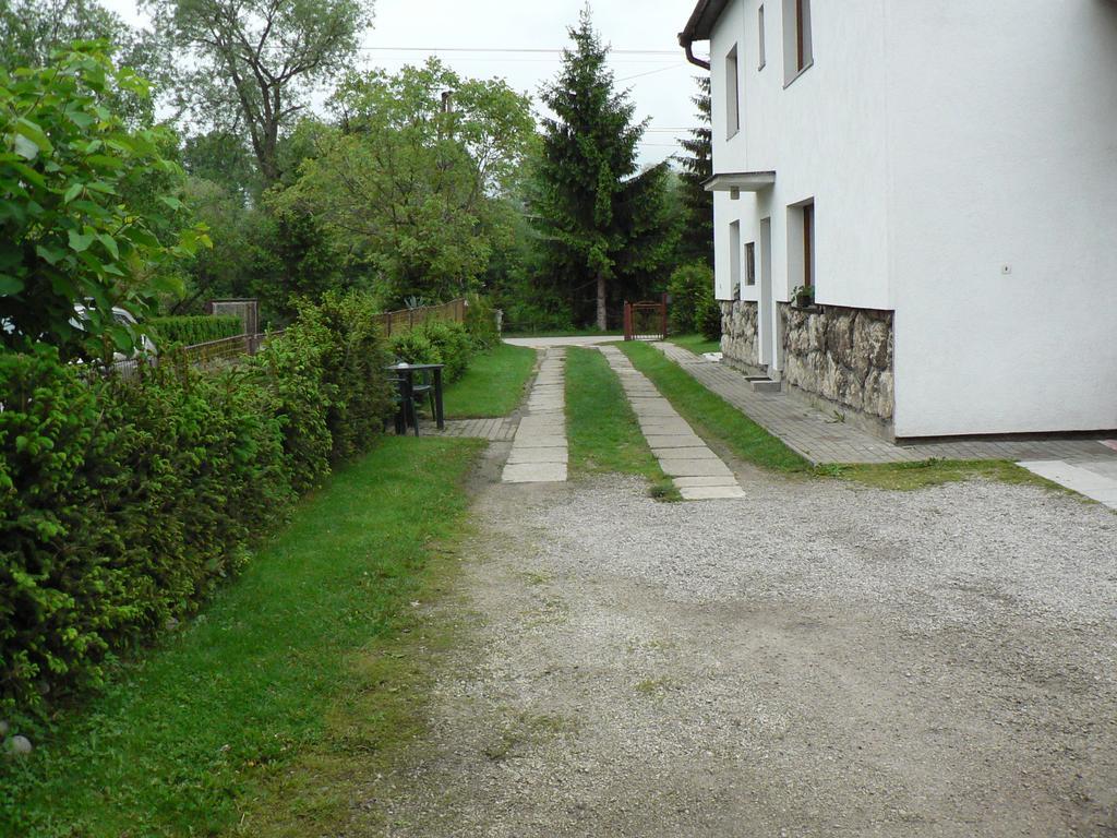 Apartman Bešeňová Extérieur photo