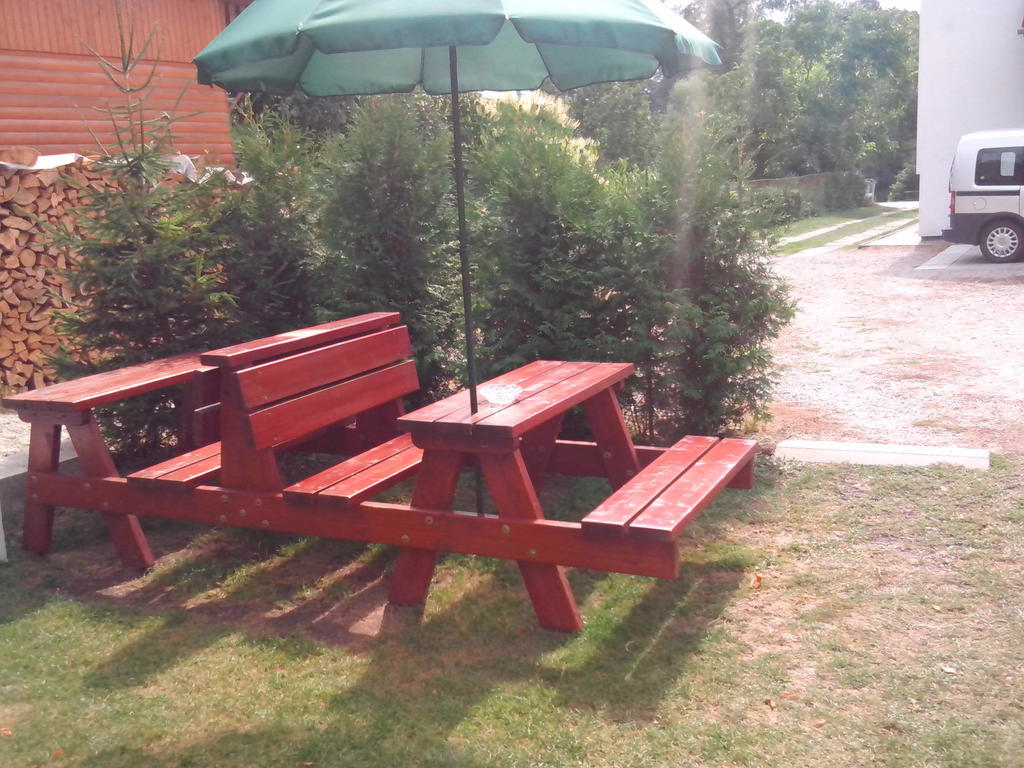 Apartman Bešeňová Extérieur photo